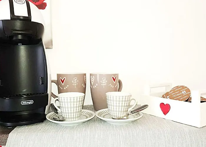 Domy\'S Guest House